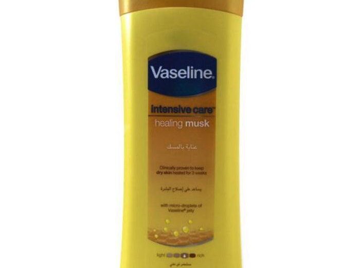 Vaseline Healing Musk Body Lotion 400 Ml