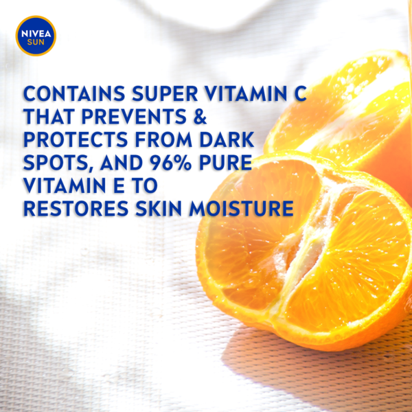 Nivea Extra Bright C&E Vitamin Lotion 300ml - Image 4